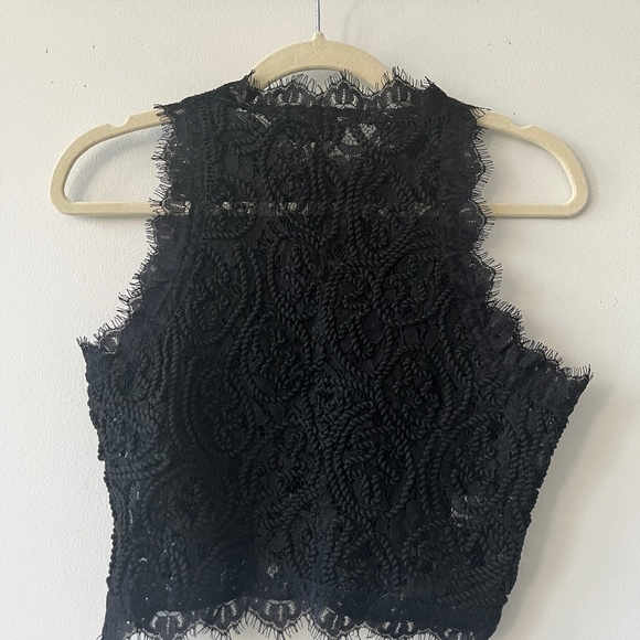 Honey black lace trimmed going out top - Picture 2 of 3